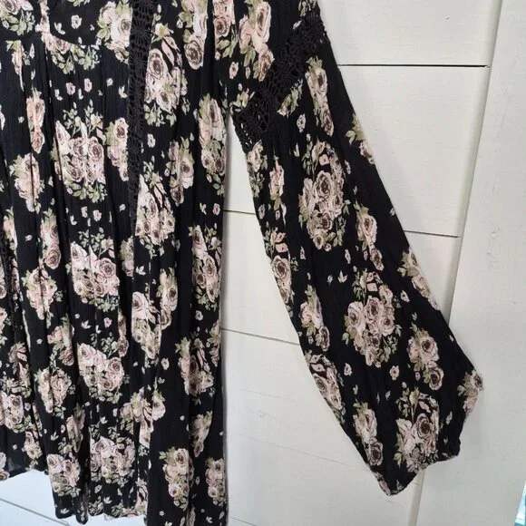 Black Floral Boho Tunic Dress W/ Crochet Details By Rebellion Size M - Picture 3 of 7